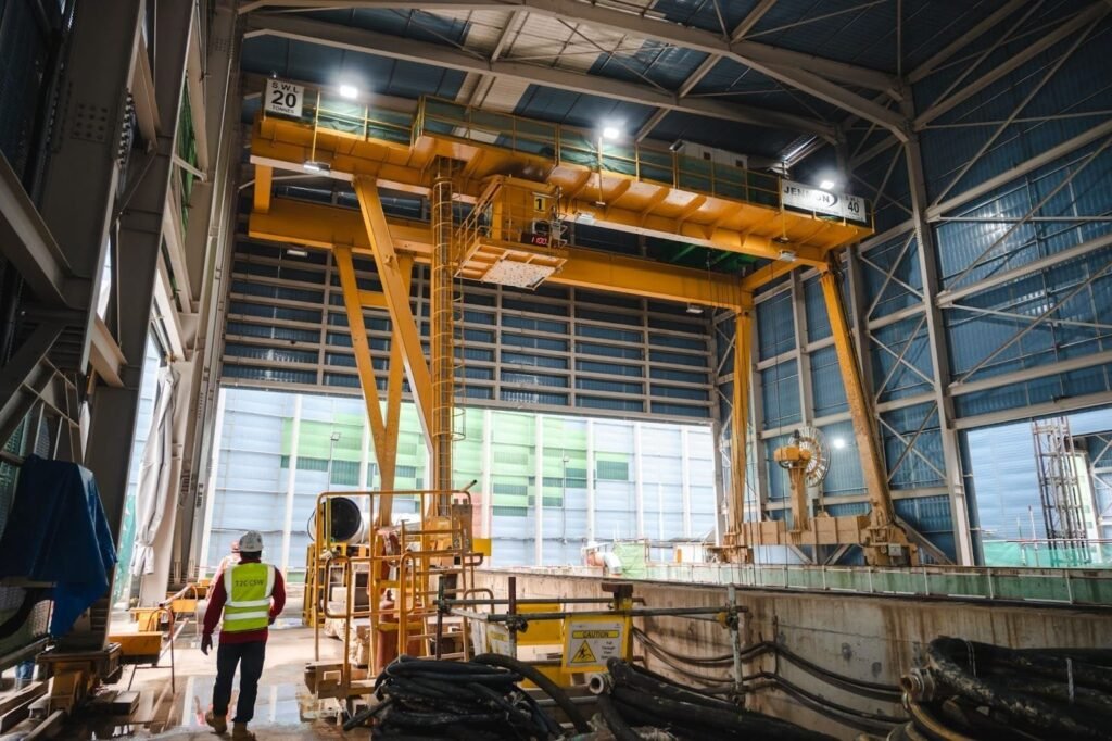Jenmon Obayashi crane project