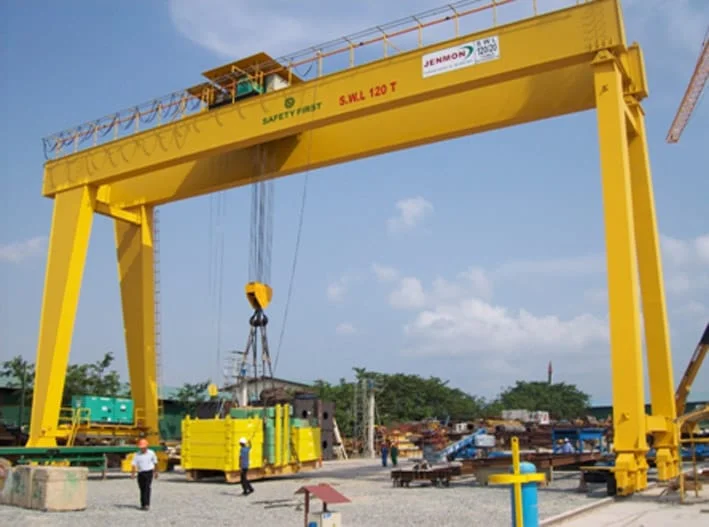 Jenmon engineered crane installed for deep tunnel construction works