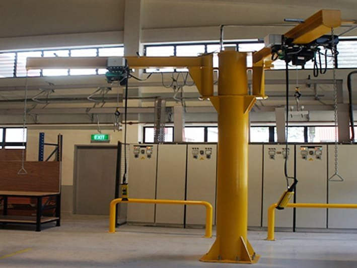 Jenmon engineered crane installed for deep tunnel construction works